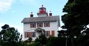 Yaquina Bay Lighthouse